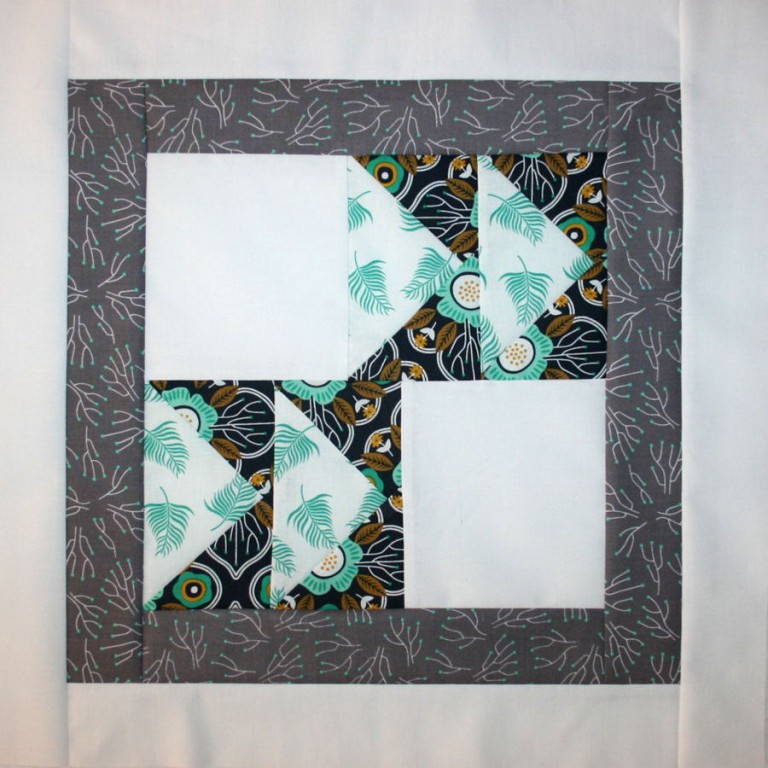 free-block-of-the-month-quilt-pattern-botanical-beauty-bomquilts