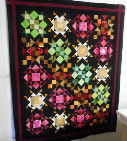 2020 "Midnight Stargazer" Block of the Month made by BOMquilt's tester Meloney F.!