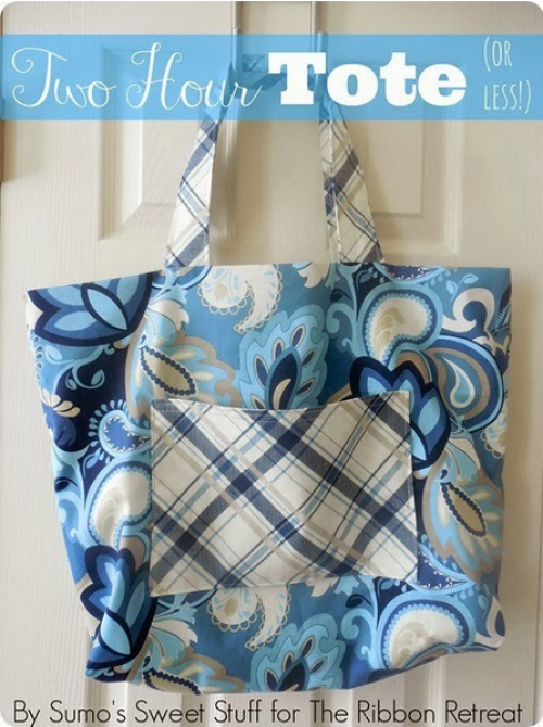“Two Hour Tote (Or Less!)” Free Tote Bag Pattern designed by Kathleen Dixon of Sumos Sweet Stuff from The Ribbon Retreat Blog