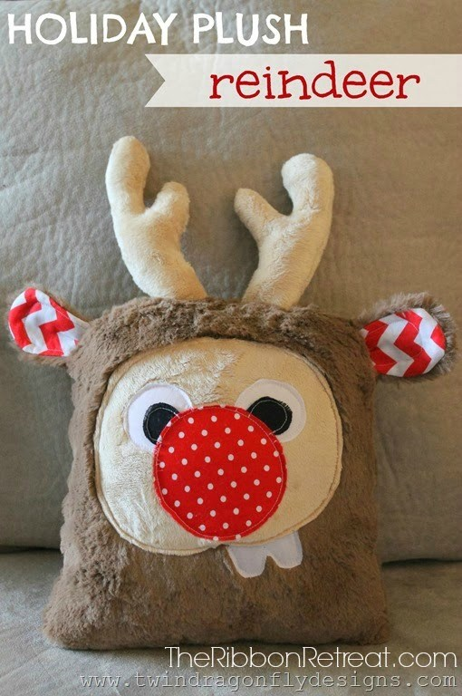 “Holiday Plush Reindeer” is a Free Quilted or Sewn Christmas Project Pattern designed by Heather of Twin Dragonfly Designs from The Ribbon Retreat