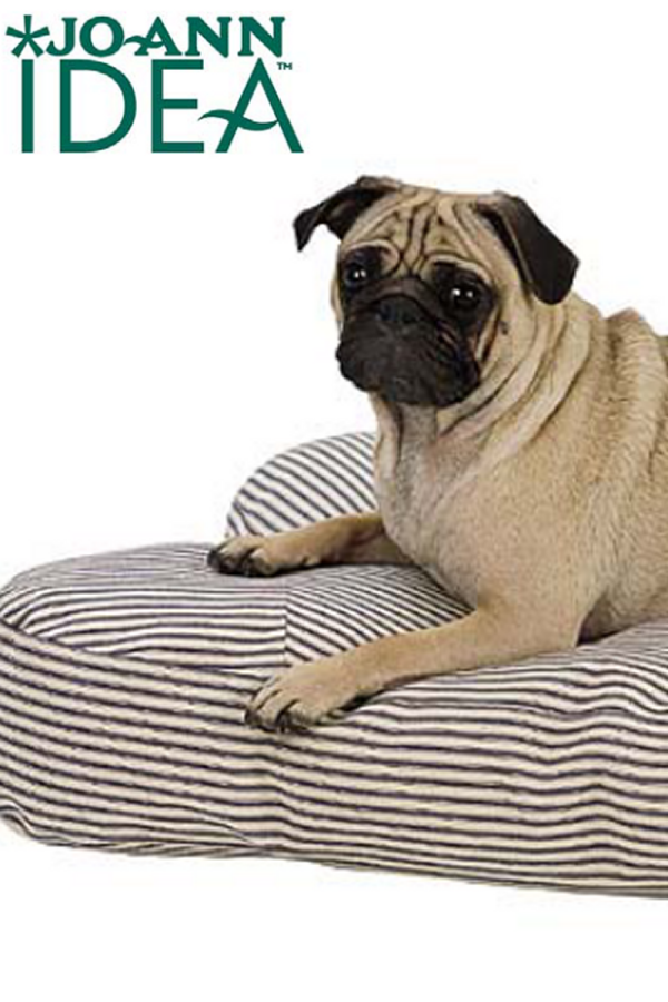 "Dog Gone Bed" is a Free Quilted Pet Bed Pattern designed & from JoAnn!